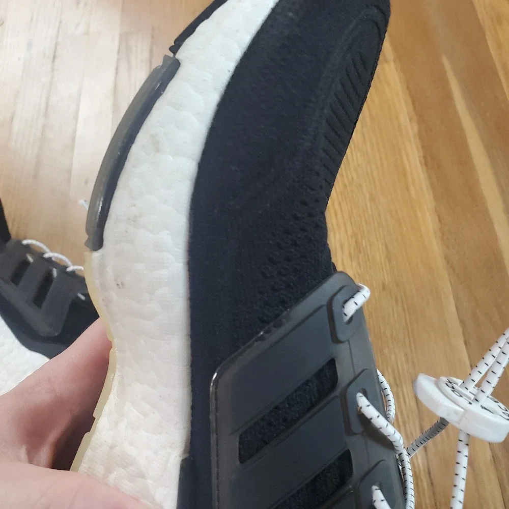 Adidas UltraBoost 21 Womens Shoes Sz 8 Black White Sneakers Running FY0402